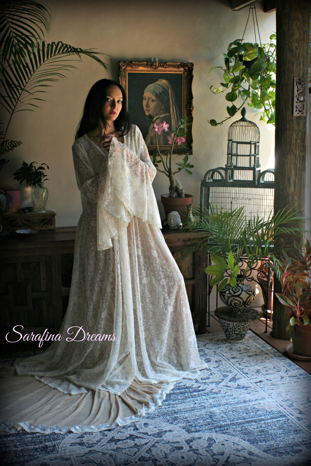 Embroidered Ivory Lace Bridal Robe Art Deco Ruffled Sleeves