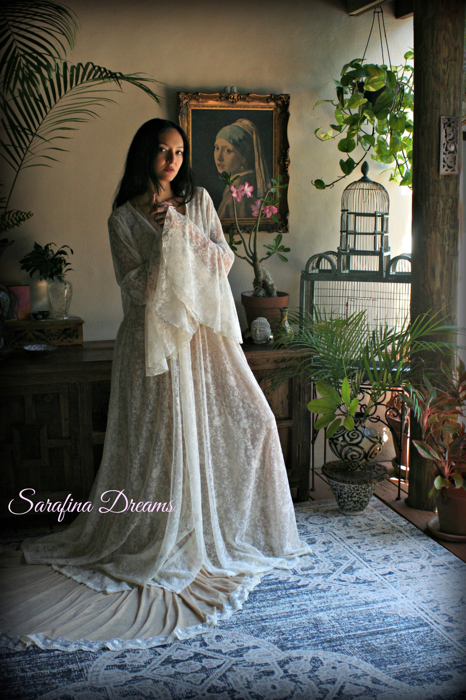 Embroidered Ivory Lace Bridal Robe Art Deco Ruffled Sleeves