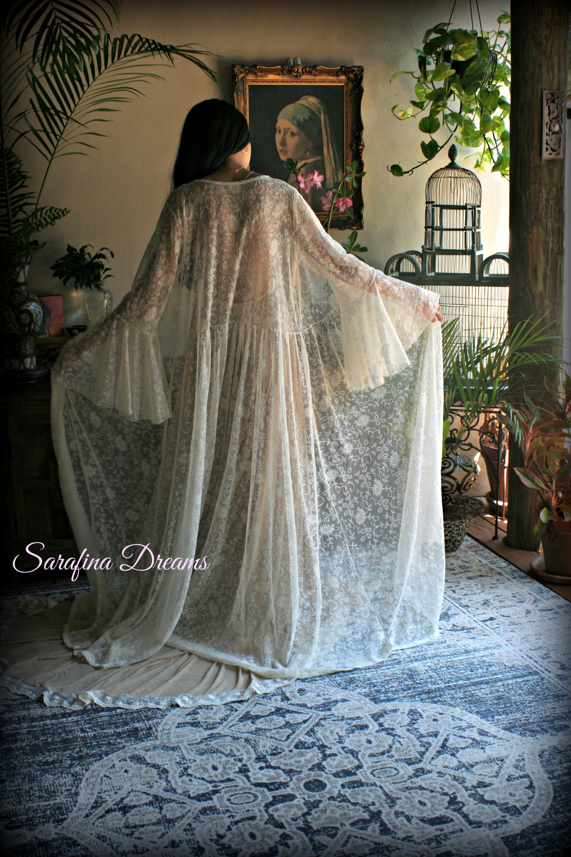 Embroidered Ivory Lace Bridal Robe Art Deco Ruffled Sleeves