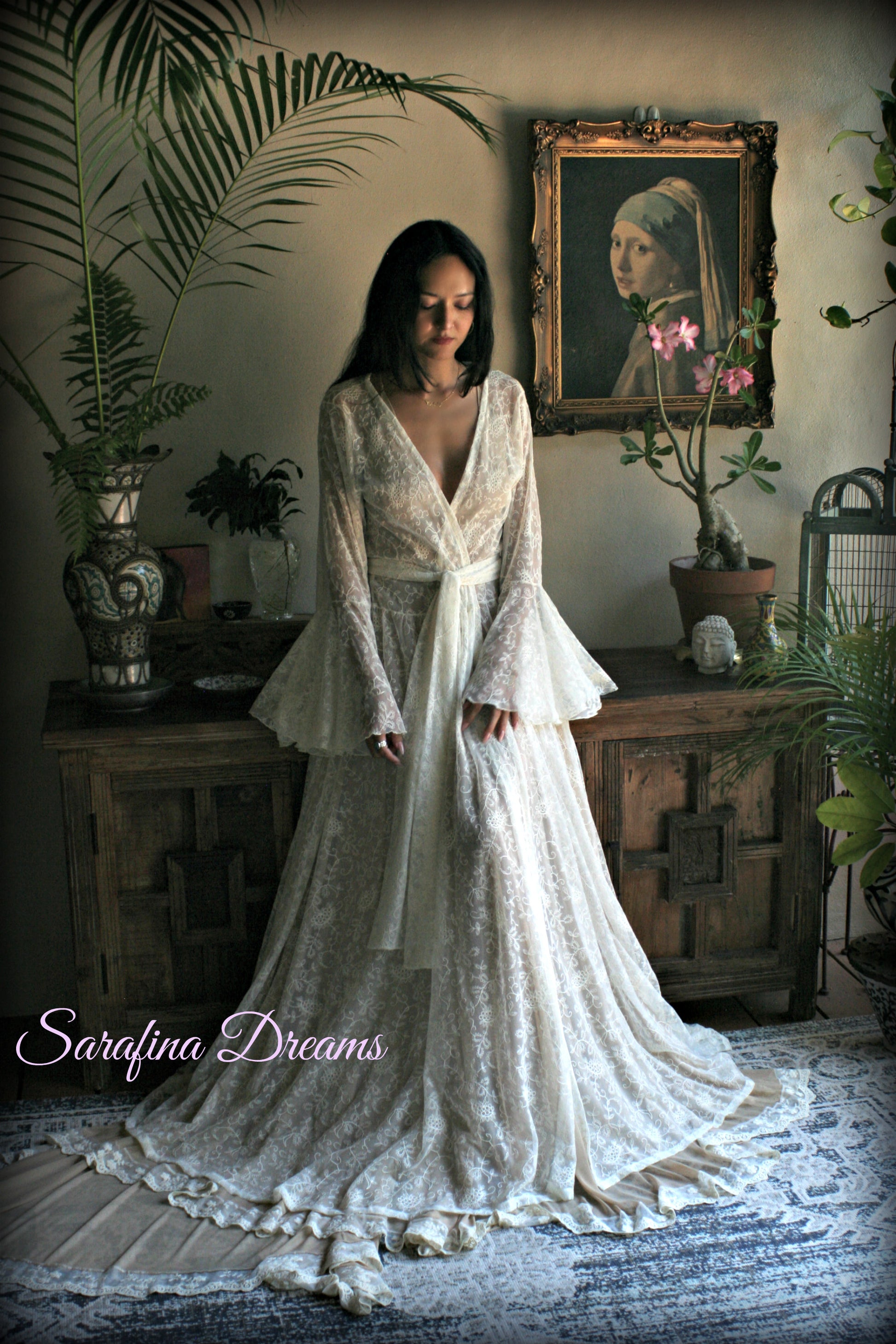 Embroidered Ivory Lace Bridal Robe Art Deco Ruffled Sleeves