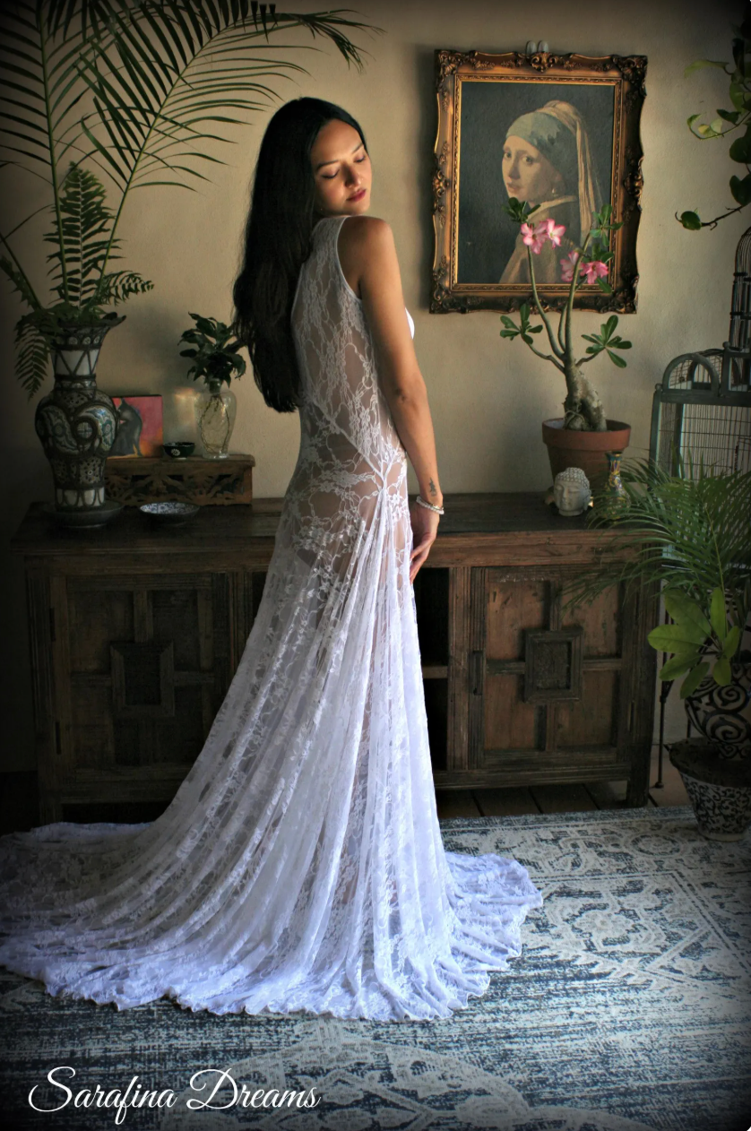 Bridal Art Deco White Lace Drop Waist Nightgown With Train