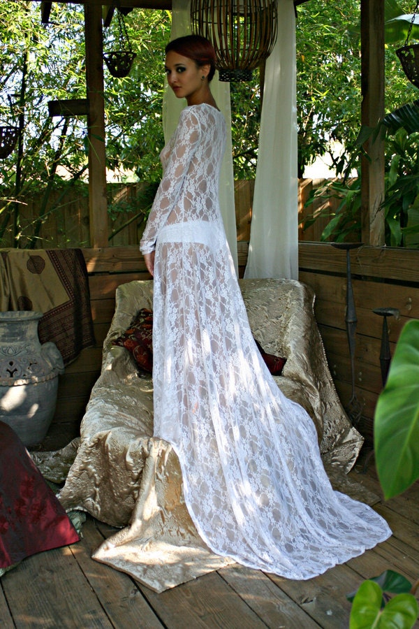 White Lace Bridal Nightgown With Train Wedding Lingerie Bridal Sleepwear Lingerie Honeymoon Trousseau Beach Wedding