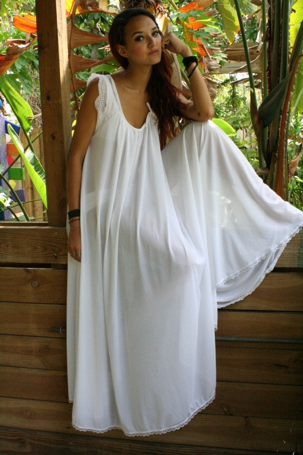 Bridal Nightgown Wedding Lingerie Full Swing White Nylon Sleepwear Bridal Sleepwear Honeymoon Romance  Nightgown